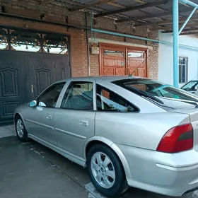 Opel Vectra 2001