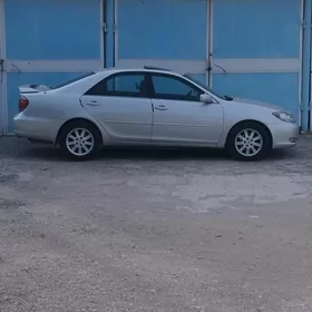 Toyota Camry 2003