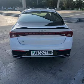 Kia K5 2022