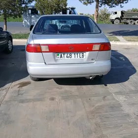 Nissan Sunny 1996