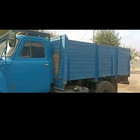 Gaz 52 1989