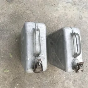 Канистра 20 л.