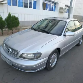 Opel Omega 2002