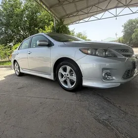 Toyota Corolla 2011