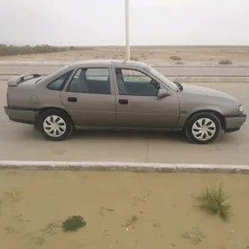 Opel Vectra 1989