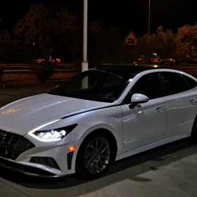 Hyundai Sonata 2021