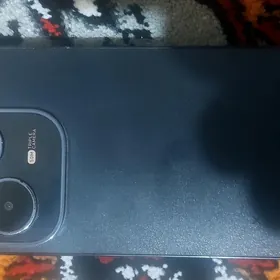 Infinix HOT 40