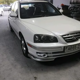 Hyundai Elantra 2005
