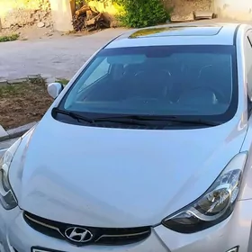 Hyundai Elantra 2011