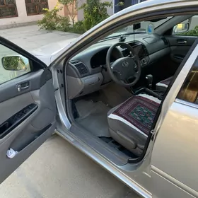 Toyota Camry 2005