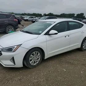 Hyundai Elantra 2020