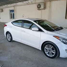 Hyundai Elantra 2012