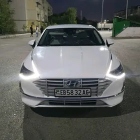 Hyundai Sonata 2021