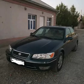 Toyota Camry 1998