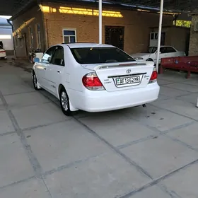 Toyota Camry 2003