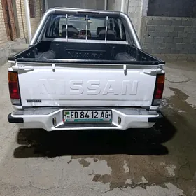 Nissan Navara 2007