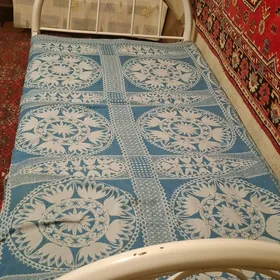 кровать металическая