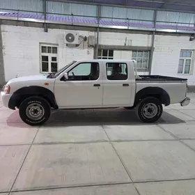 Nissan Navara 2014