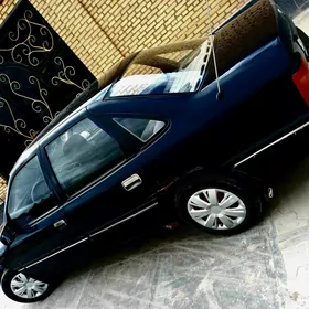 Opel Vectra 1990