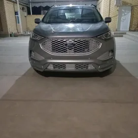 Ford Edge 2020