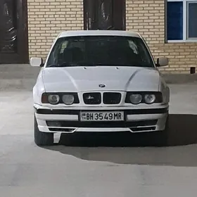 BMW 525 1990