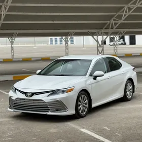 Toyota Camry 2020