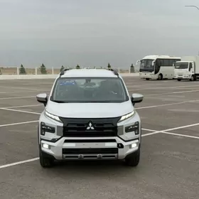 Mitsubishi Xpander 2023