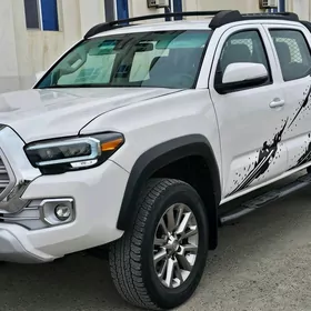 Toyota Tacoma 2022