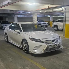 Toyota Camry 2023