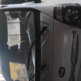 Kia Bongo 2012