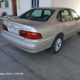 Toyota Avalon 1999