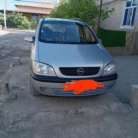 Opel Zafira 2003