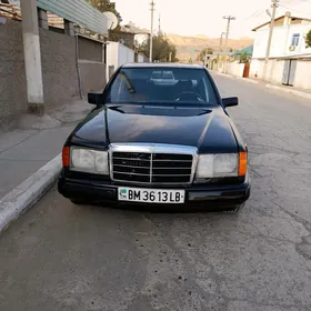 Mercedes-Benz 230E 1987