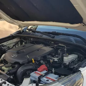 Toyota Hilux 2017