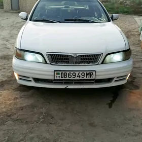 Nissan Cefiro 1995
