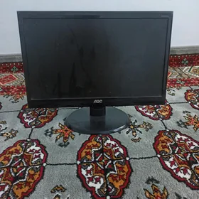 Monitor AOC 19"
