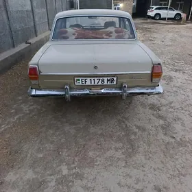 Lada VAZ-2112 1980