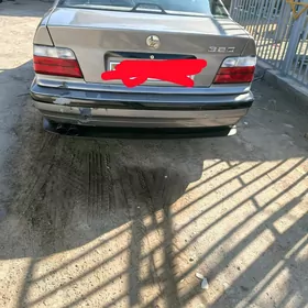 BMW 325 1992