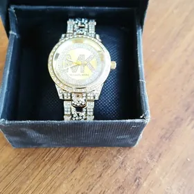 Michael Kors sagat