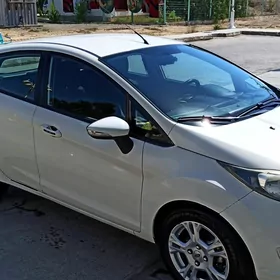 Ford Fiesta 2013