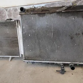 Konsaner radiator su radiator