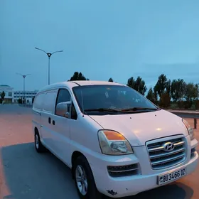 Hyundai H-1 2007