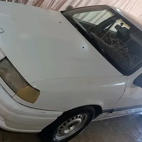 Opel Vectra 1990
