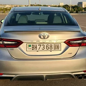 Toyota Camry 2020