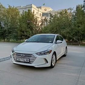 Hyundai Elantra 2018