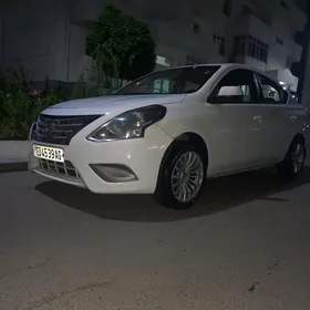 Nissan Sunny 2015