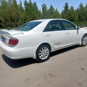 Toyota Camry 2003