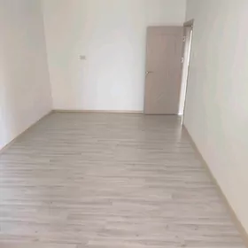 Eyesinden satlyk 90 razyezd 4k