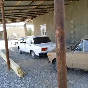 Lada 2107 2000