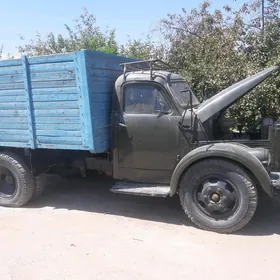 Gaz 52 1980
